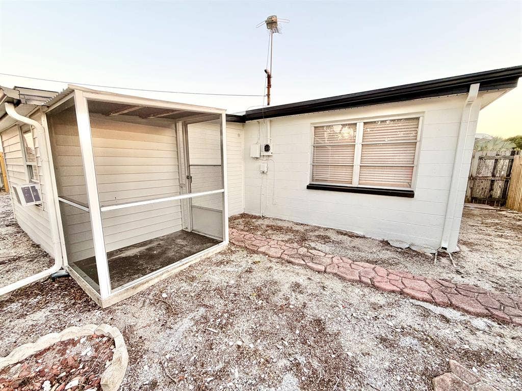 4 BR in Holiday