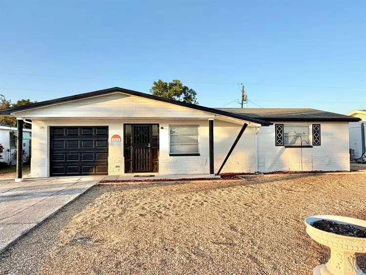 4 BR in Holiday