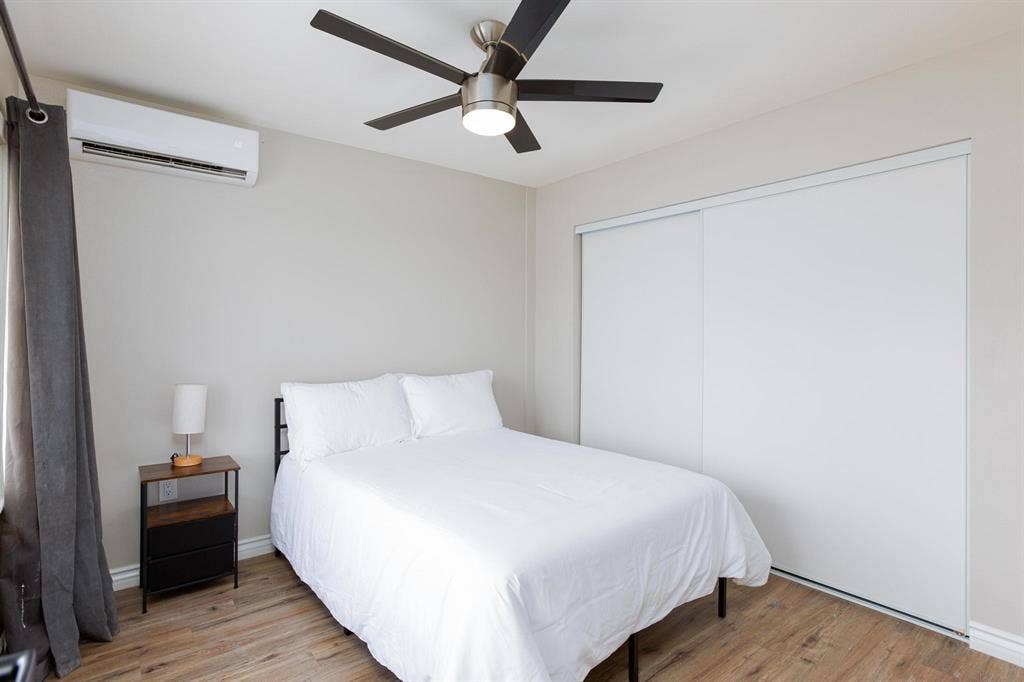 5 BR in Las Vegas