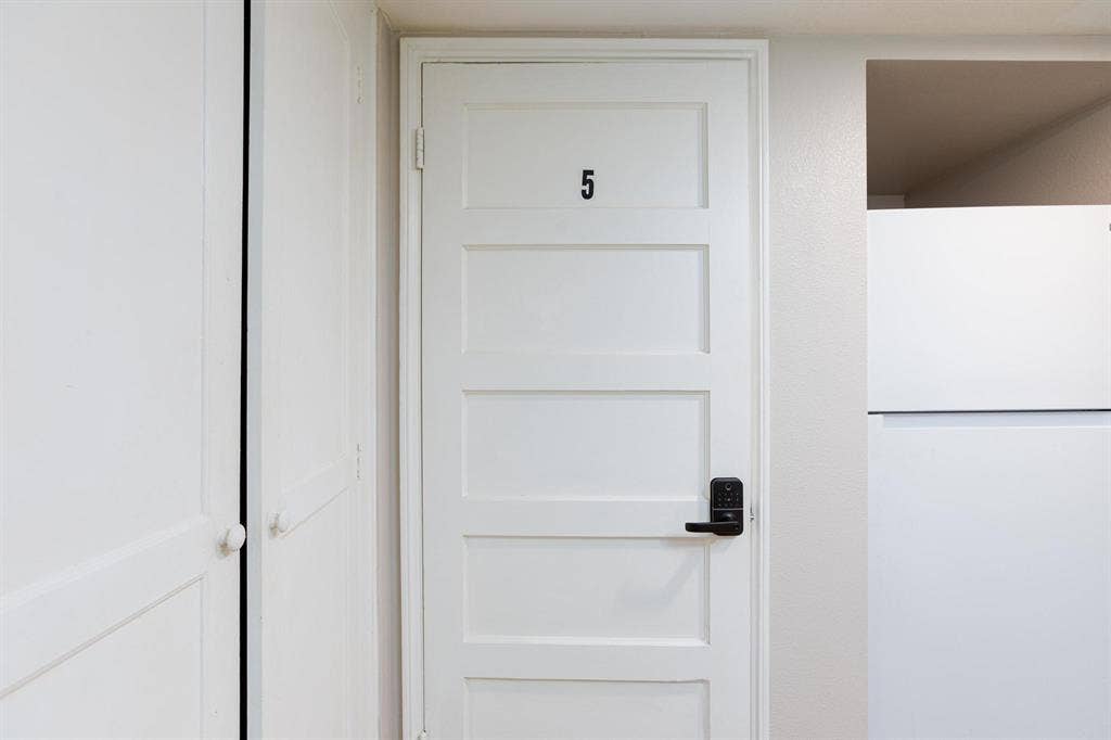 5 BR in Las Vegas