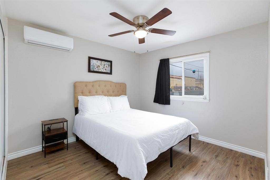 5 BR in Las Vegas