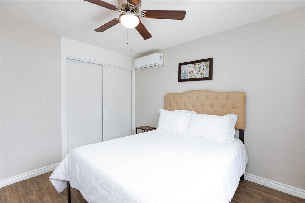 5 BR in Las Vegas