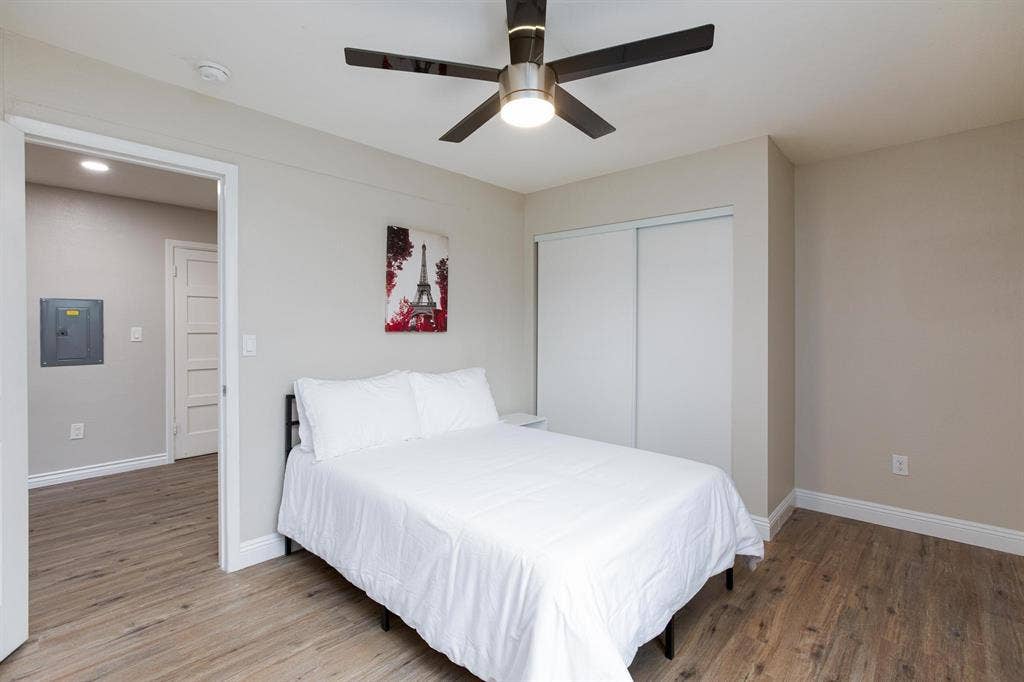 5 BR in Las Vegas