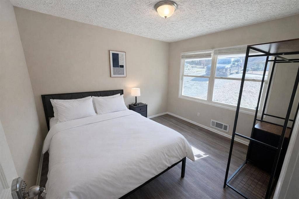10 BR in Atlanta