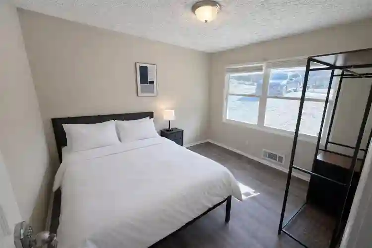 10 BR in Atlanta