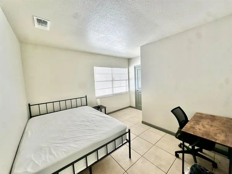 4 BR in Tampa