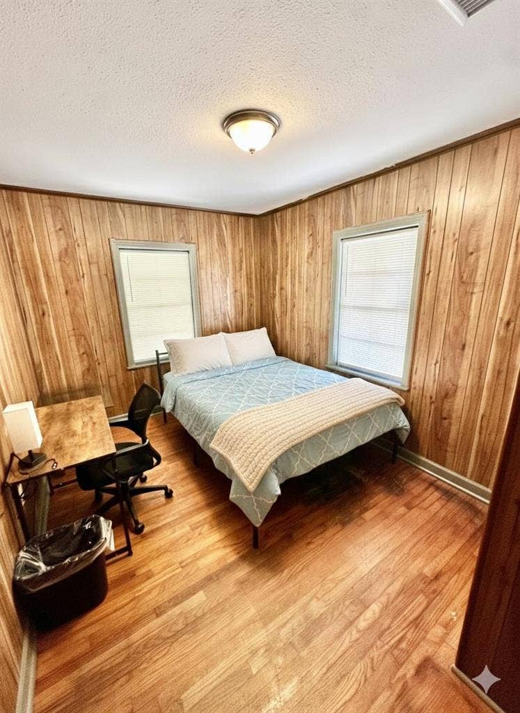 4 BR in Tampa