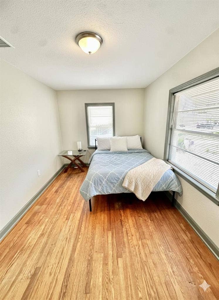 4 BR in Tampa