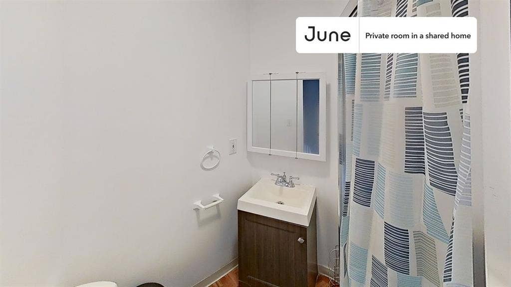 4 BR in Boston