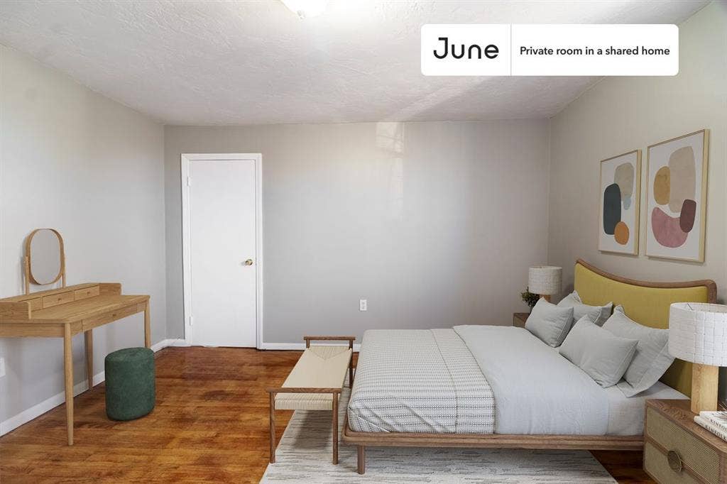 4 BR in Boston