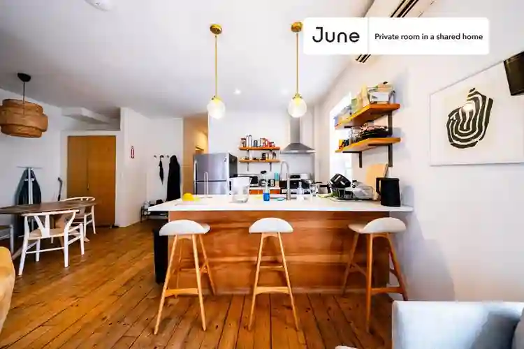 4 BR in New York City