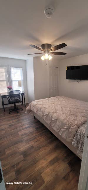 Beautiful and Cozy shared Home!
