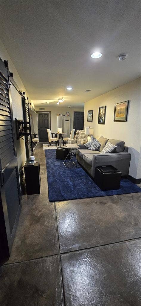 Fully Furnished Bedroom in Denver
