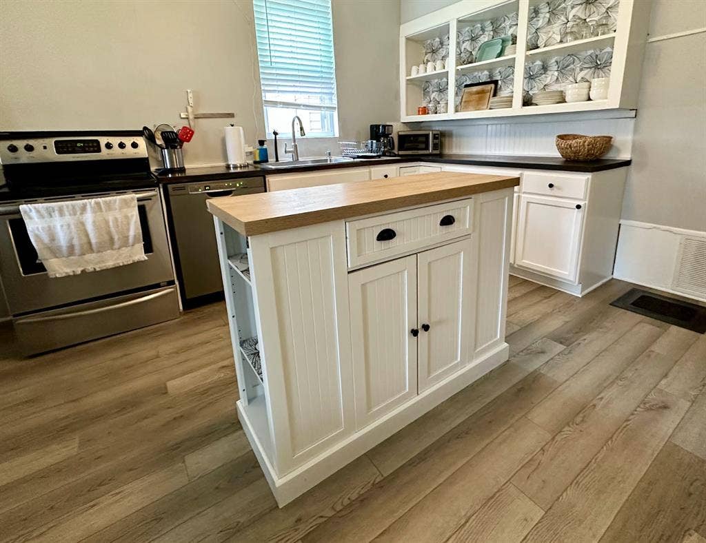 Room For Rent Near UofL & Hospitals