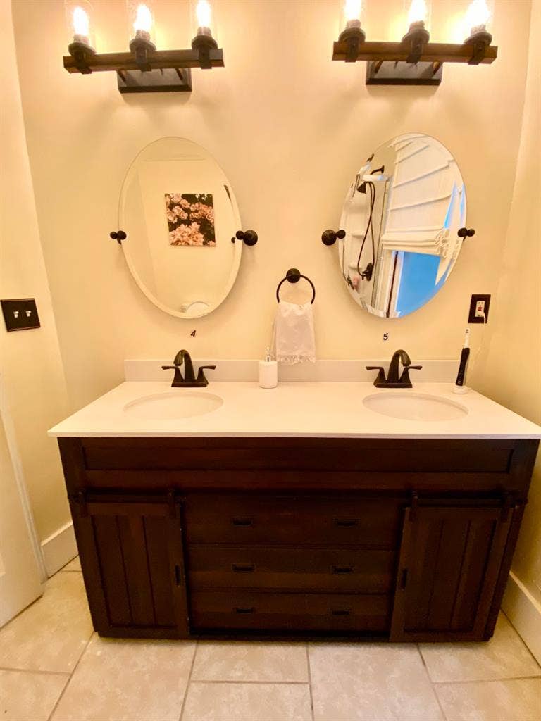 Room For Rent Near UofL & Hospitals