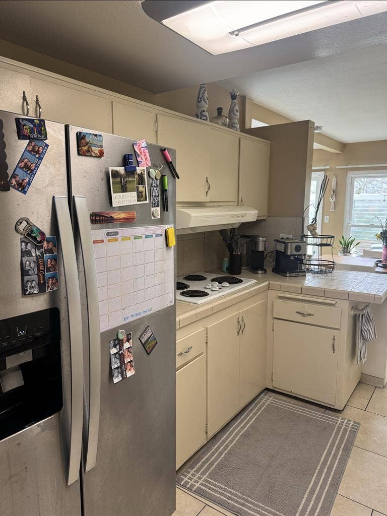 Room available in Newport ASAP