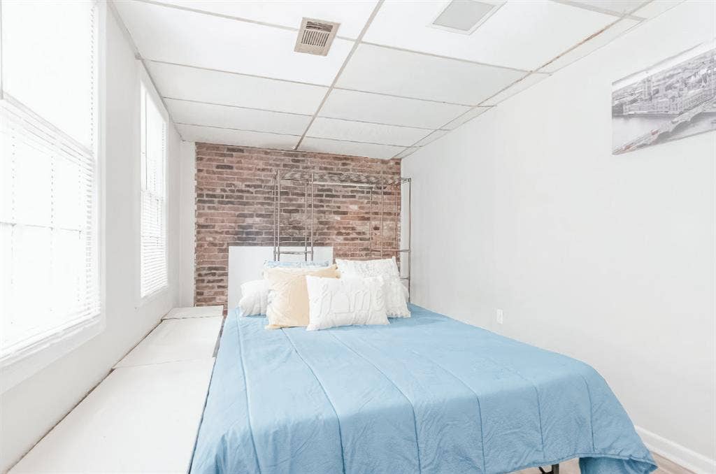 8 BR in Atlanta