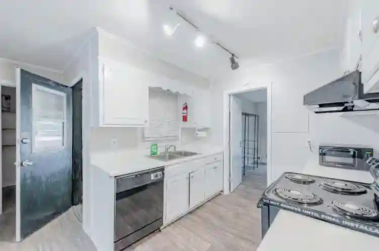 8 BR in Atlanta