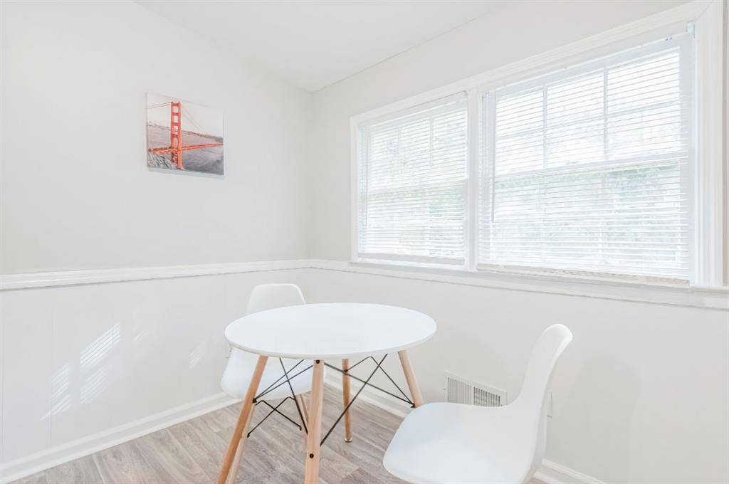 8 BR in Atlanta