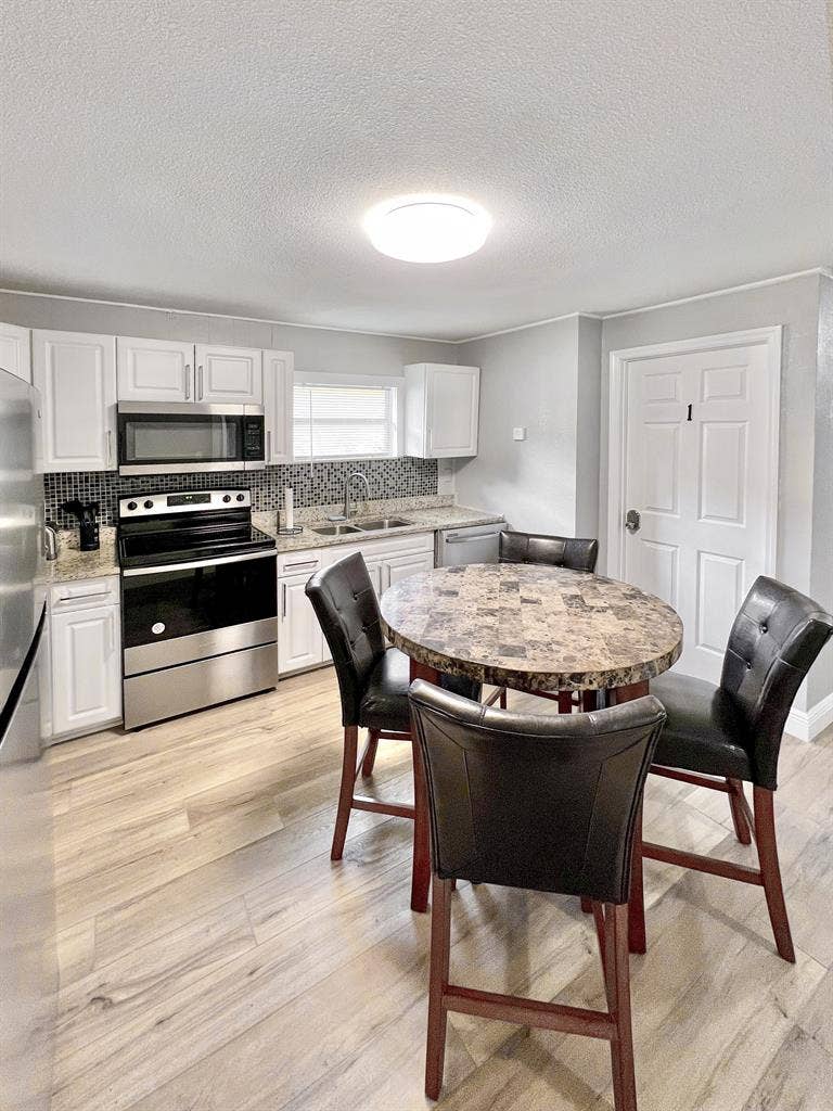 5 BR in Tampa