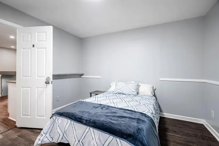 7 BR in Decatur