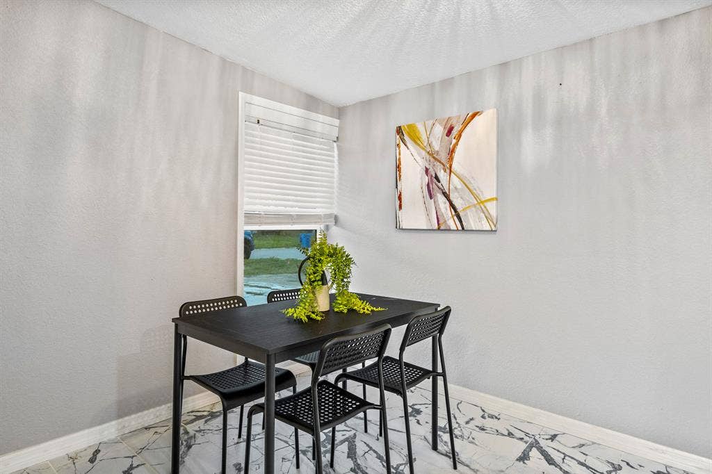 6 BR in Tampa