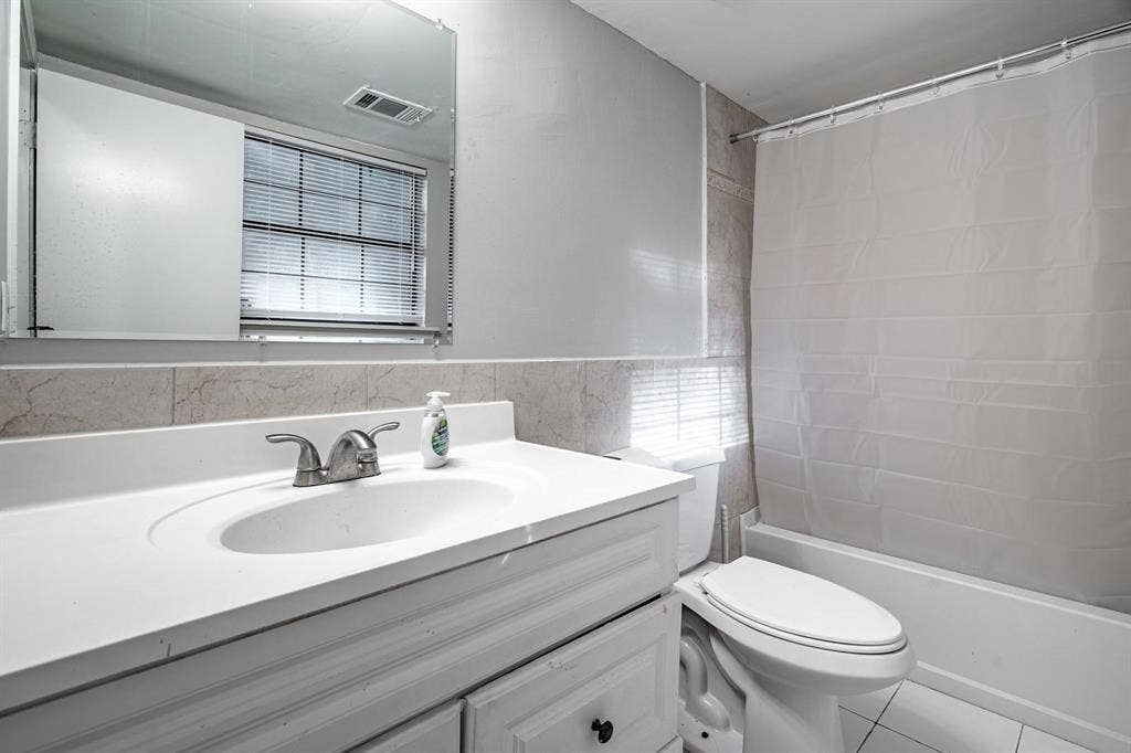 6 BR in Decatur