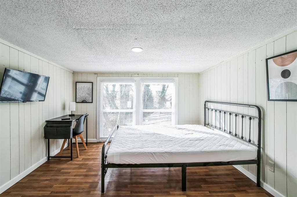 8 BR in Atlanta