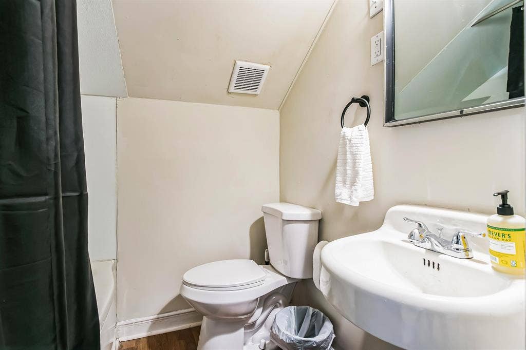 8 BR in Atlanta