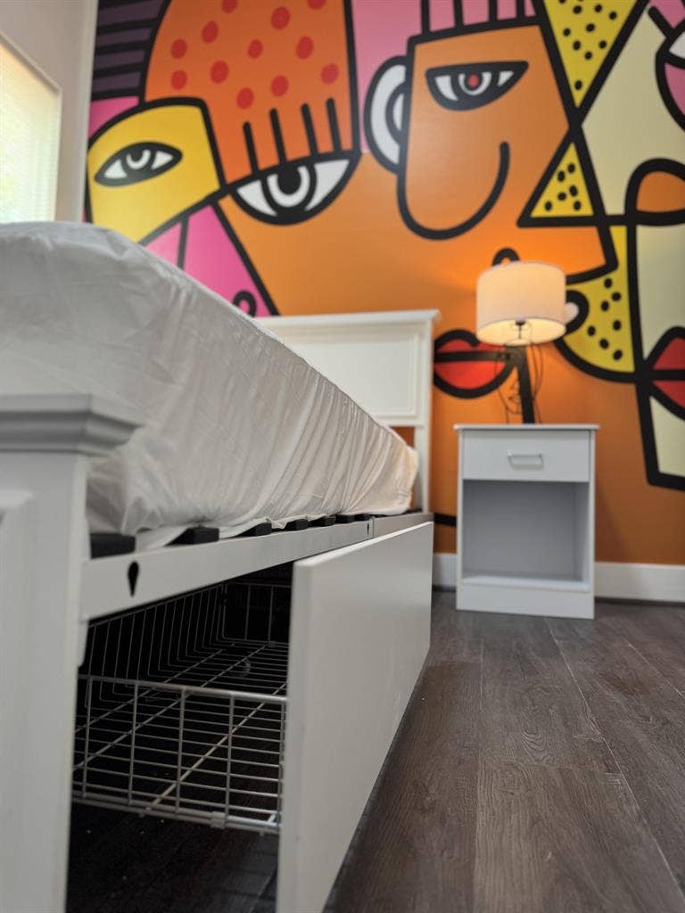 8 BR in Houston