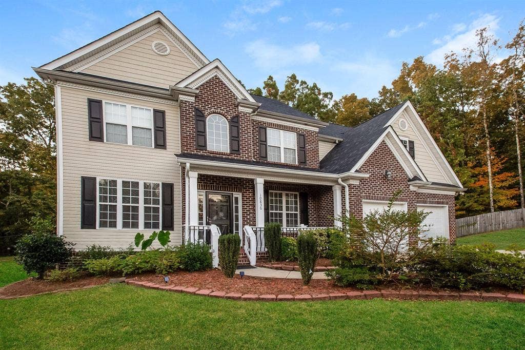 8 BR in Charlotte