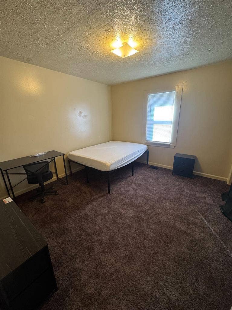 4 BR in Indianapolis