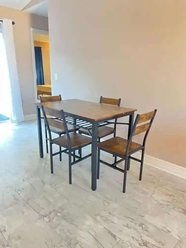 3 BR in Orange City