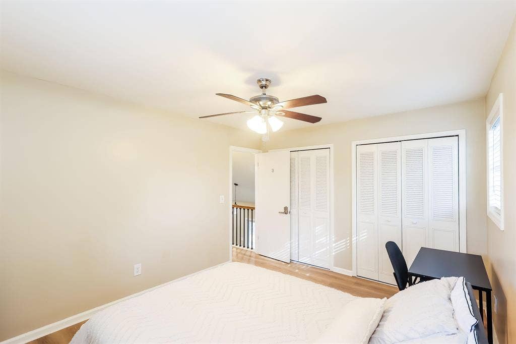 4 BR in East Point