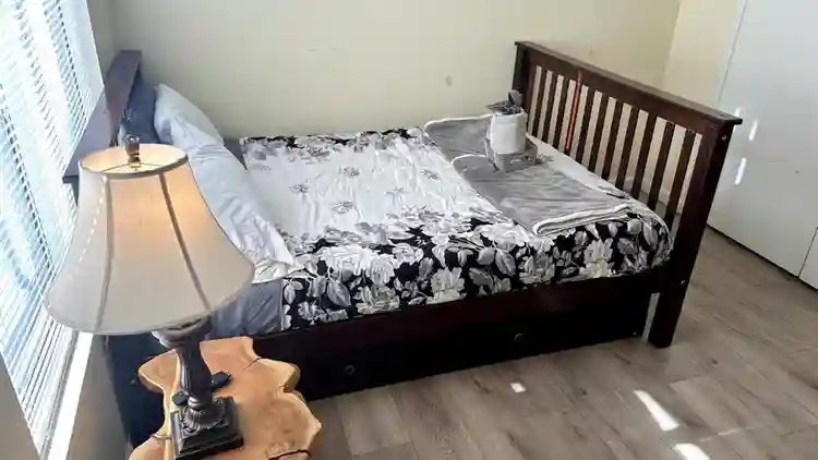 5 BR in Palmdale