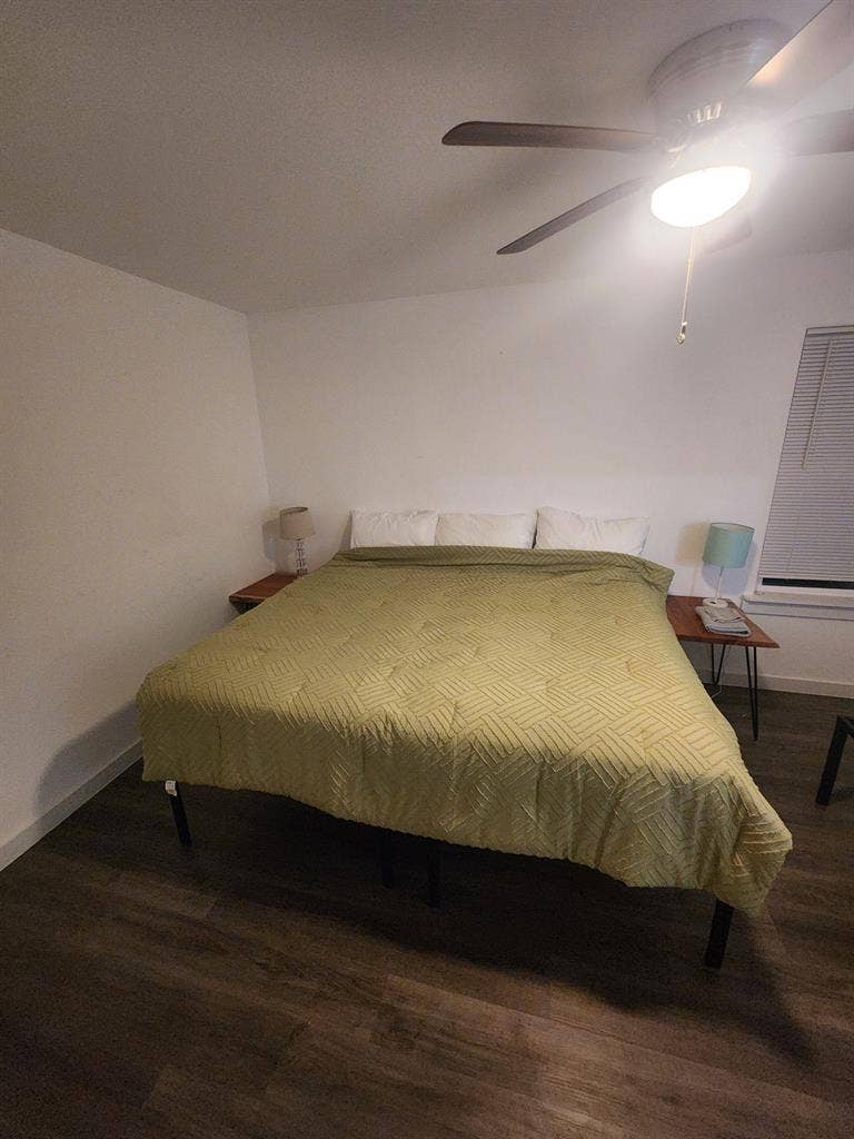 3 BR in Houston
