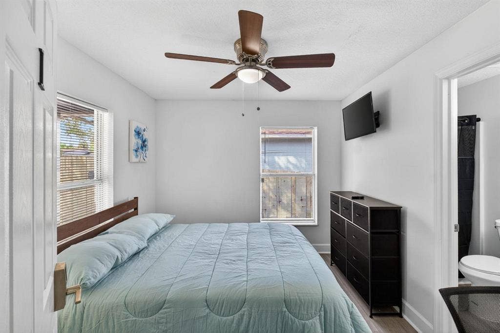 7 BR in Tampa