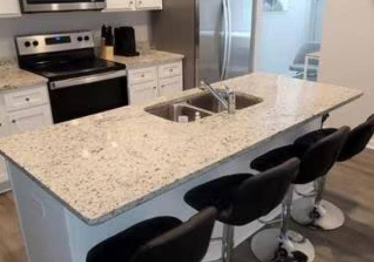 3 BR in Union City