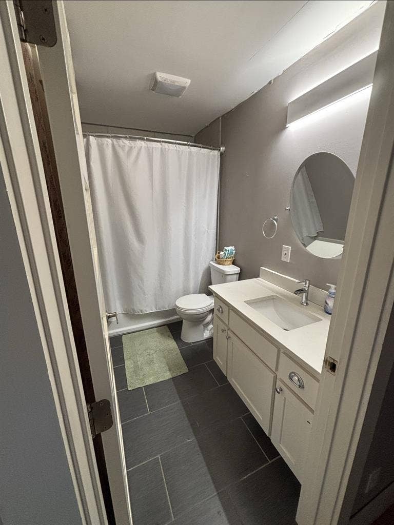 Spacious Girl House - 78723