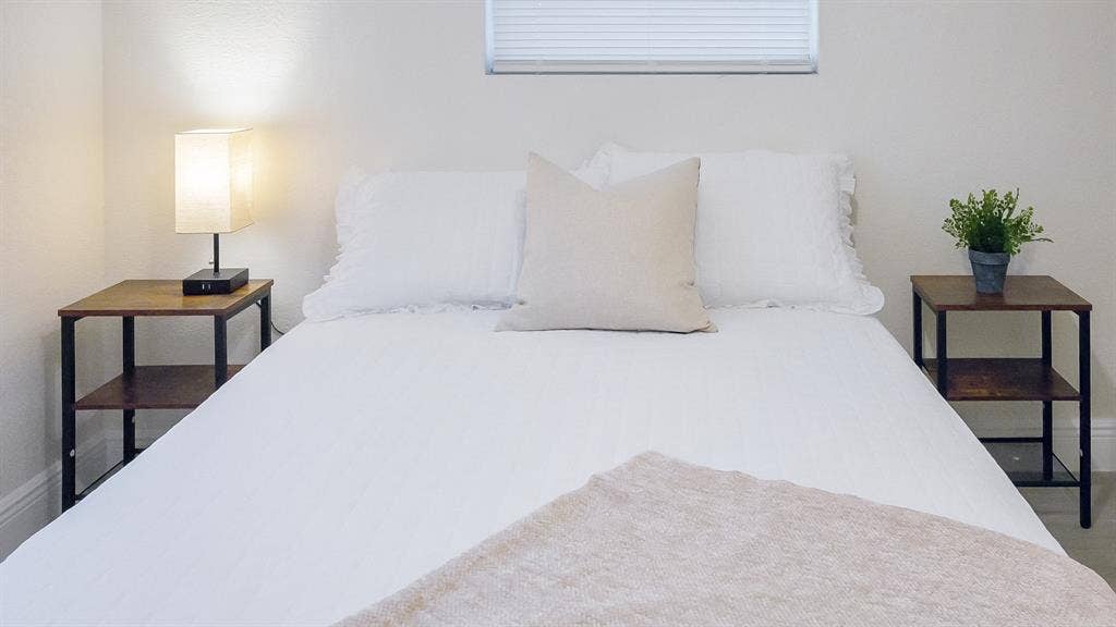 5 BR in Tampa