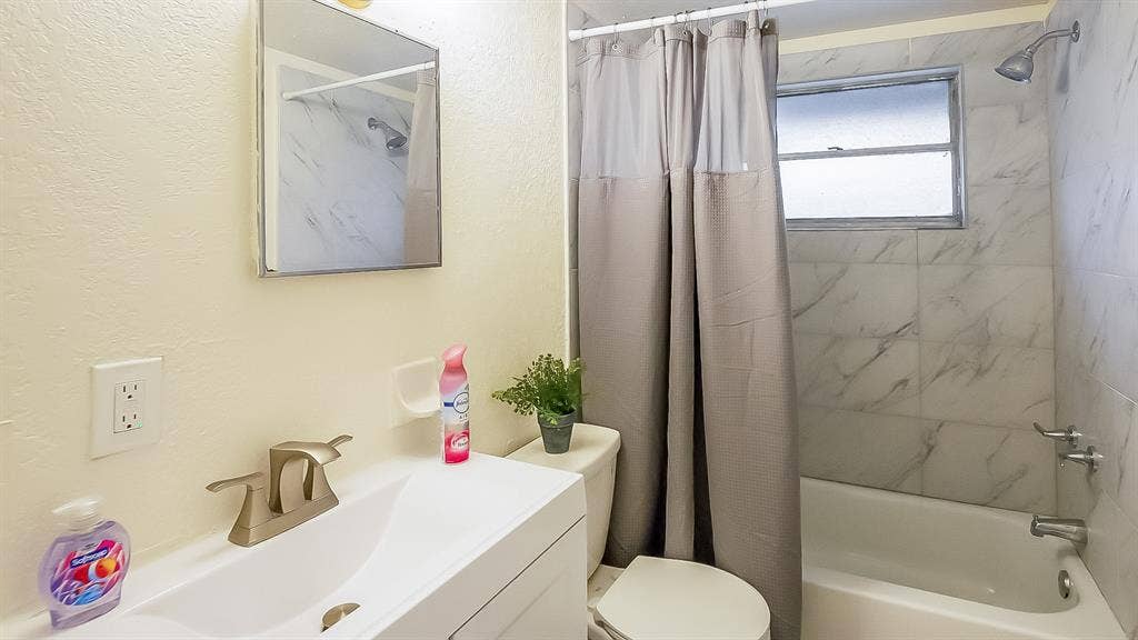 5 BR in Tampa