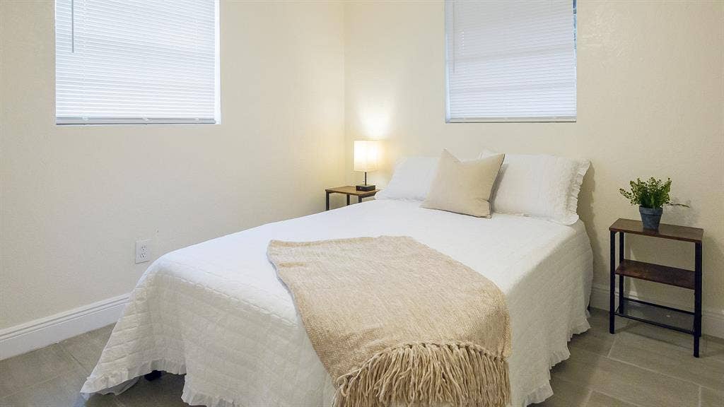 5 BR in Tampa