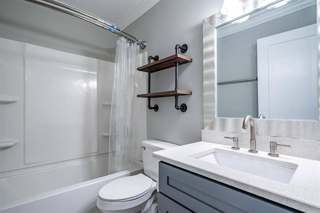 6 BR in Decatur