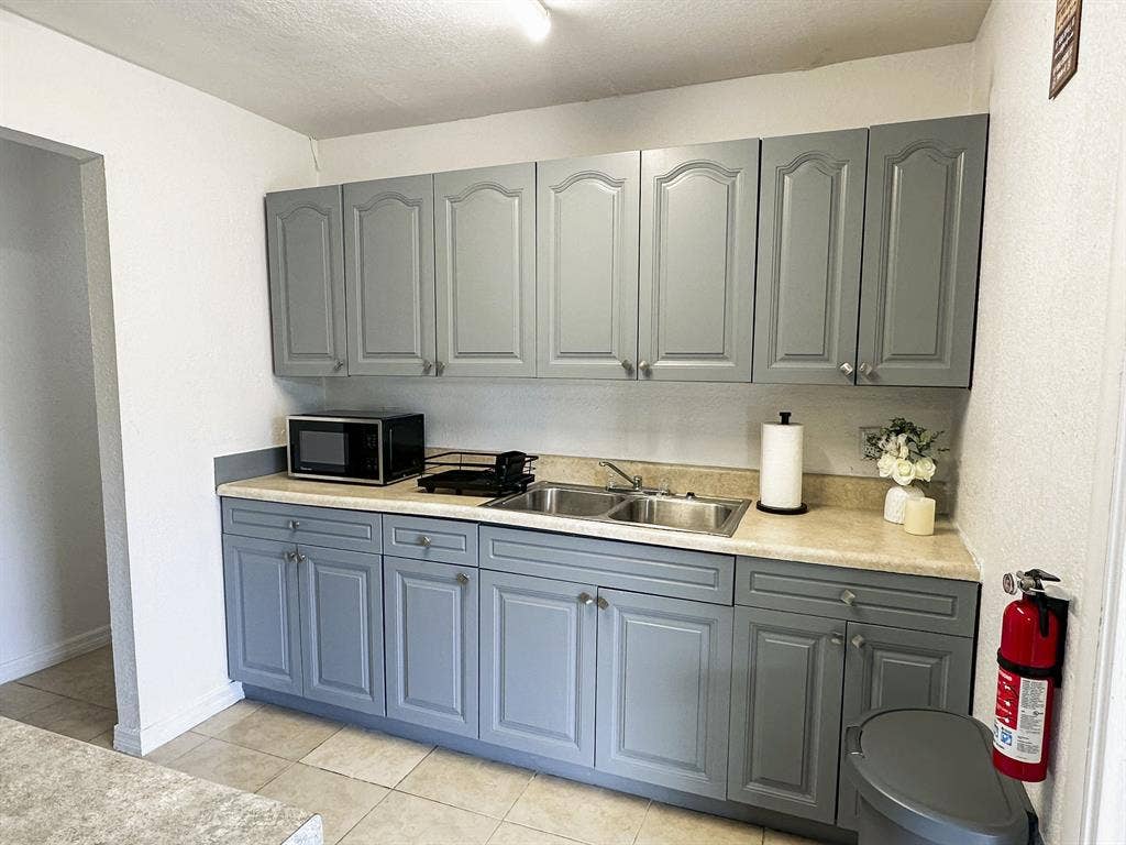 4 BR in Tampa