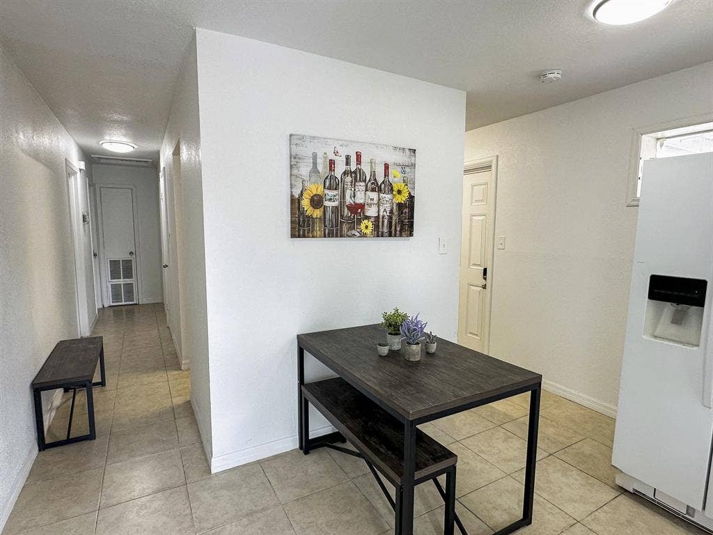 4 BR in Tampa