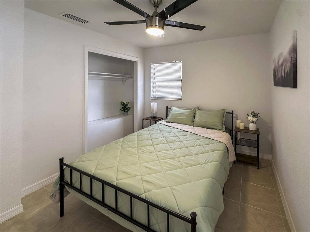 4 BR in Tampa