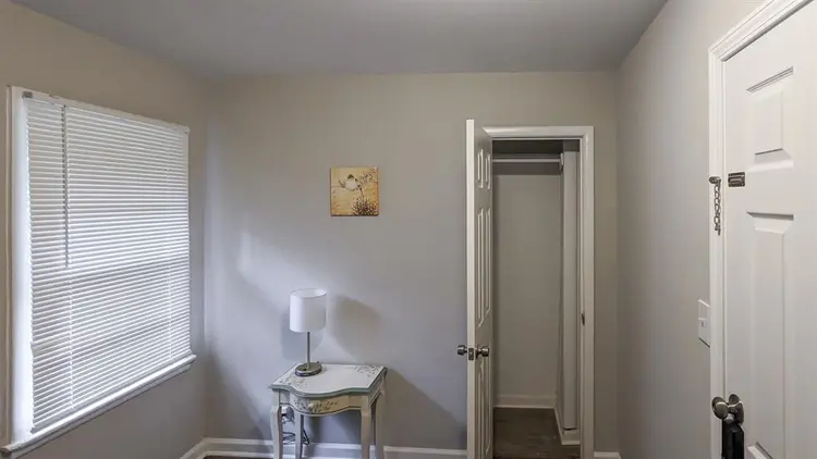 6 BR in Atlanta