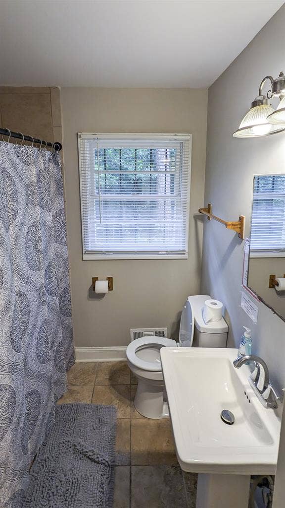 6 BR in Atlanta
