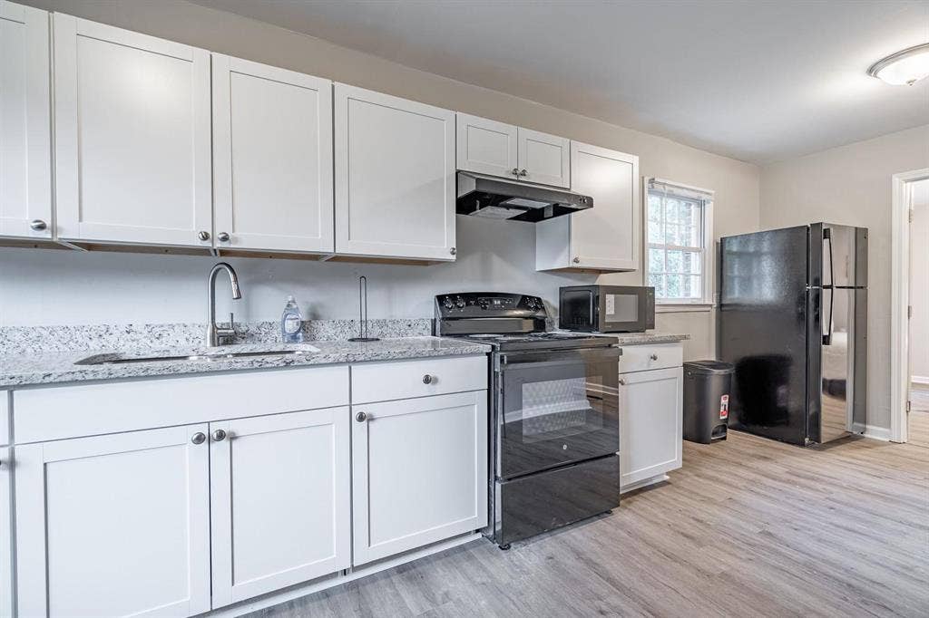 8 BR in Atlanta