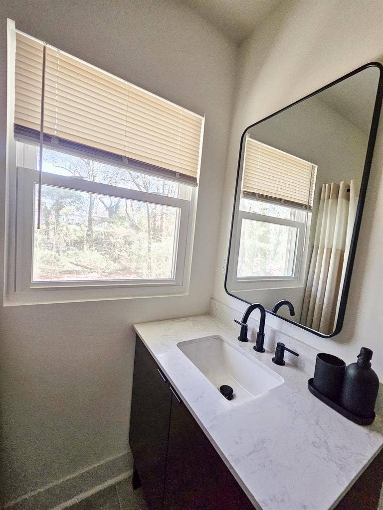 4 BR in Atlanta